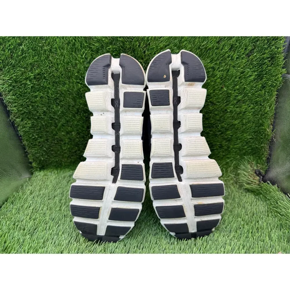 On Running Cloud 5 59.98904 Athletic Sneaker Women's 8.5 Black Mesh Sports Gym
